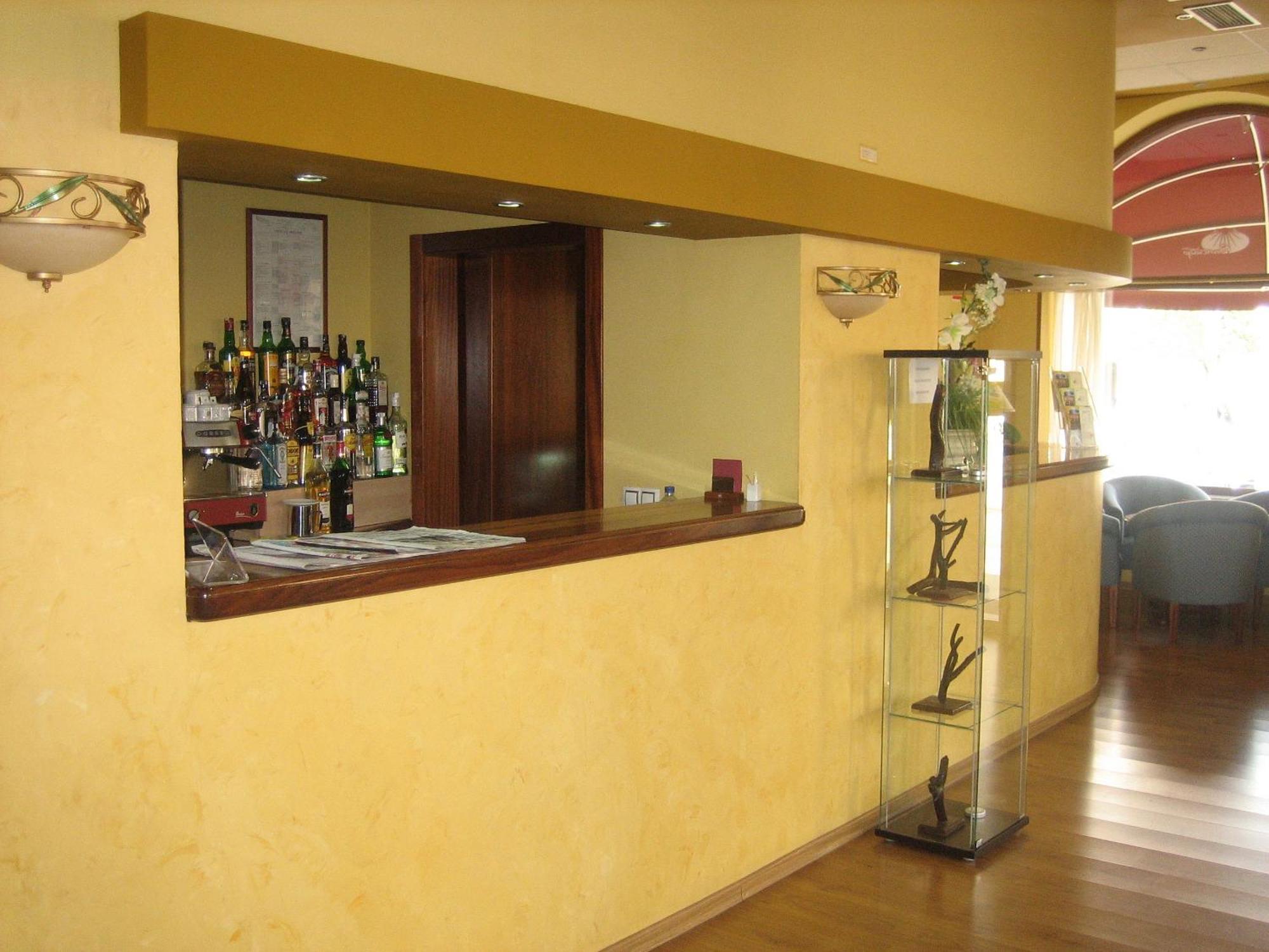 Hotel Santiago Benavente Exterior photo